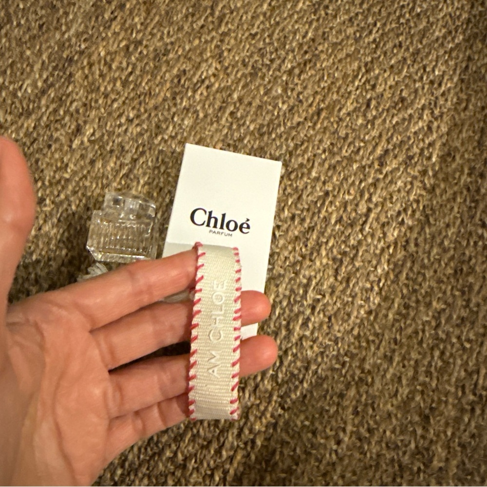 Chloe set